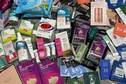 Bargain travel makeup, skin and haircare and more  bundle new