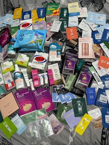 Bargain travel makeup, skin and haircare and more  bundle new