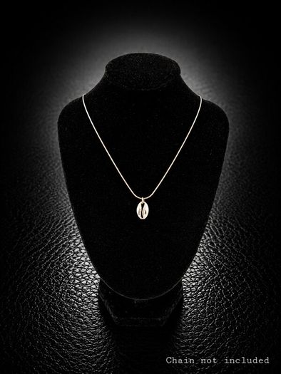 Vintage 925 Sterling Silver Cowrie Shell Charm Pendant
