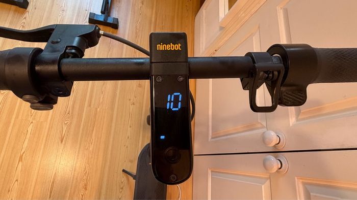 Segway Ninebot Kickscooter MAX G2 very low mileage 117km
