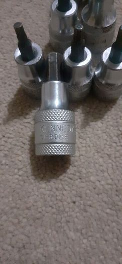 Allen key sockets