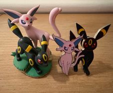 Pokemon Espoen & Umbreon Pin & Figure