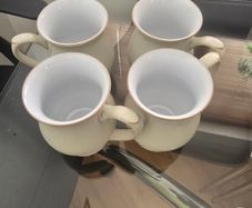 4 Mugs