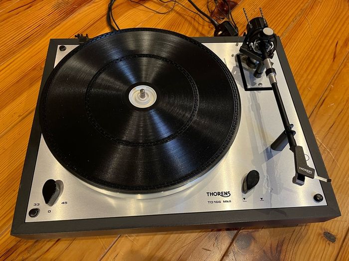 Thorens 166 MK 11 Turntable