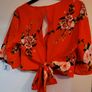 bnwt floral quiz top Image 5