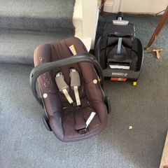 free car seat and isofix maxi cosi