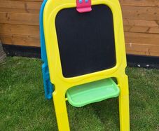 Kids Easel