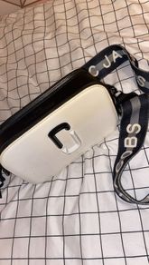 Marc jacobs crossbody bag