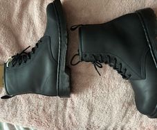 Dr Martens