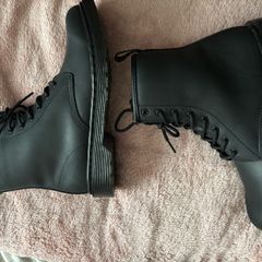 Dr Martens