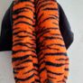 New childs tiger slippers  tag attached Image 3