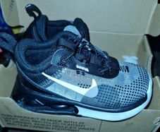Infant boys 2020s 5.5