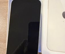 iPhone 13,128GB Like New (Used Twice) 100% Battery Apple warranty Till November 2026