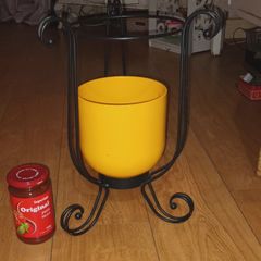 plant stand & ceramic pot