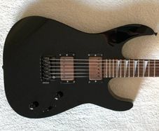 Jackson Dinky with Babicz Tremolo and Japan Neck