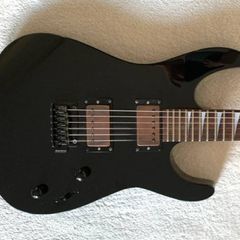 Jackson Dinky with Babicz Tremolo and Japan Neck