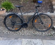 Trek FX 2 charcoal grey bike