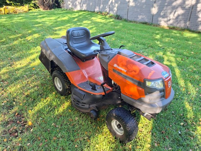 Ride On Lawnmower