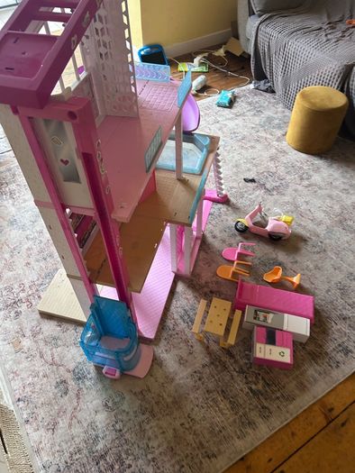 barbie dream house