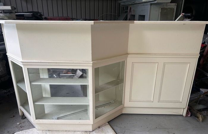 Reception desk