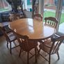 kitchen table and chairs Image 3
