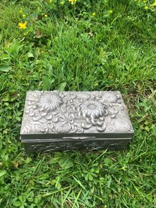 Antique Japanese jewellery box