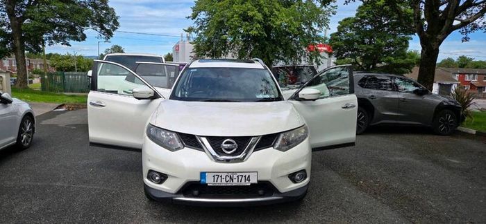 171 Nissan Xtrail 7 Seater High Spec