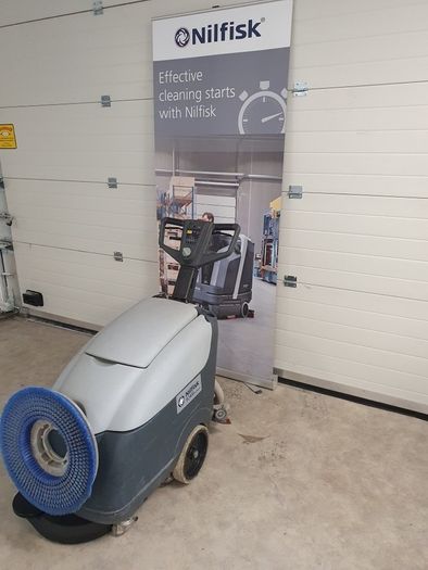 Scrubber dryer Nilfisk SC400