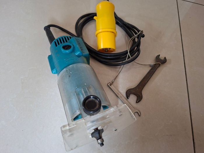 Makita 3703 Laminate Trimmer 110v