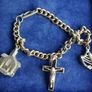 Vintage Catholic Religious Charm Bracelet length 7" Image 2