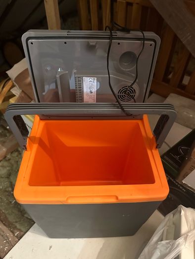 Cooler box
