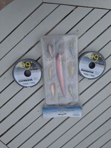 fladen shock leader and a set of 7 lures