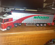 1:50 scale truck