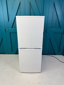 Essentials CE55CW18 fridge freezer