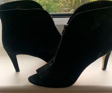 ladies shoes