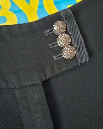 Vintage Y2K Quin and Donnelly black tailored bootcut ladies trousers size 10 2000s