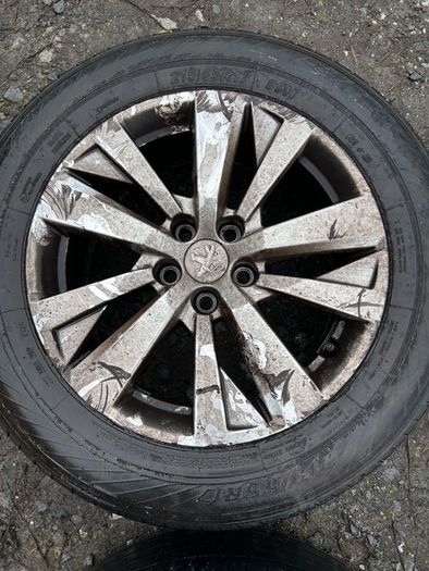Genuine Peugeot 17" Alloys & Tyres