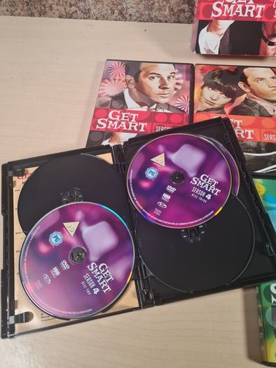 Dvd Boxset Get Smart The Complete Series 25 Discs Maxwell Smart 1970's