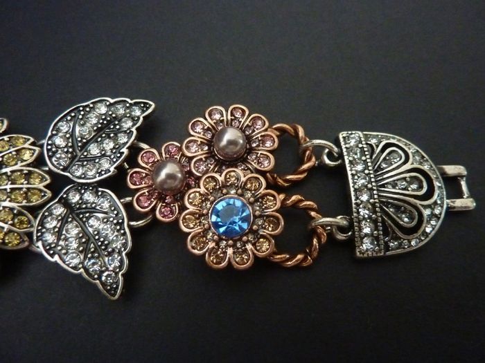 Art Deco Vintage Style Flower Leaf Statement Bracelet