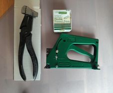 FLETCHER FRAMING Points gun - Green D304-901 and Loxley Black Cast Iron Canvas Stretching Pliers
