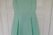 Light green dress