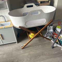 Snuzbaskit (Moses basket)