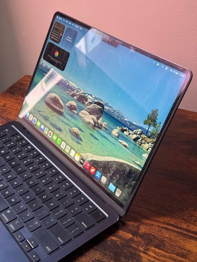 MacBook Air M2 2022 8GB Midnight Black 92 Battery Excellent Condition
