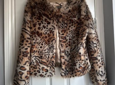 Guess jacket - sz M
