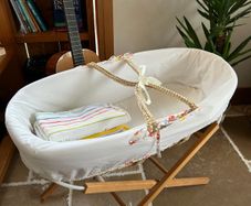 Moses Basket & Stand Bundle