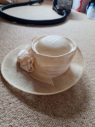 Mother of the bride/groom hat