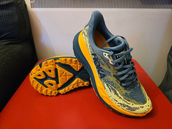 Hoka Stinson 7