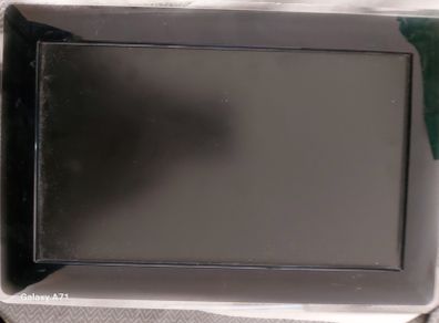 Samsung Photoframe, Model SPF-107H, 1GB Built in Memory in excellent like new condition