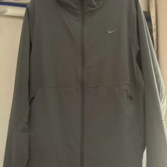 Grey Nike unlimited jacket