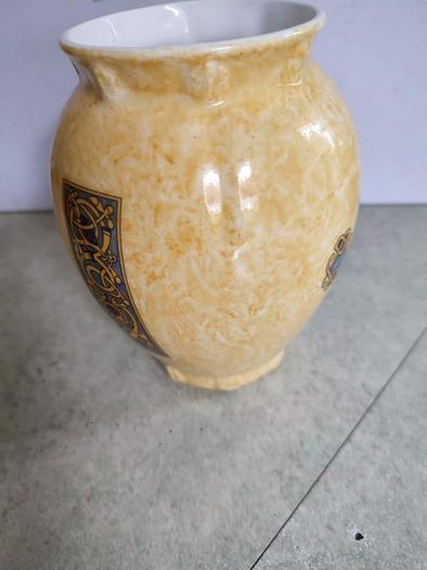 Vase Irish Treasure Collection by ROYAL TARA
